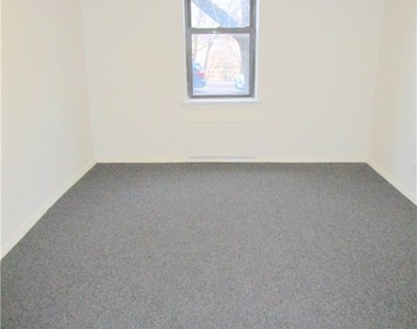 4315 Webster Avenue - Photo Thumbnail 10