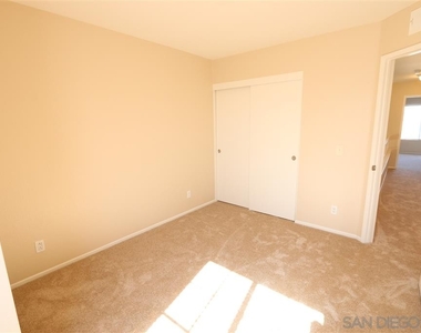 1522 Enchantment Ave - Photo Thumbnail 9