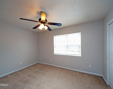 1105 Pueblo Drive - Photo Thumbnail 18