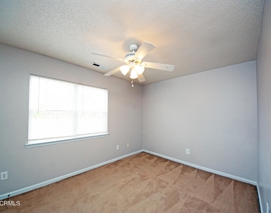 1105 Pueblo Drive - Photo Thumbnail 14