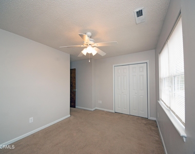 1105 Pueblo Drive - Photo Thumbnail 15