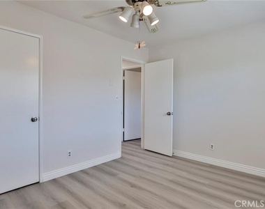 5393 Maitland - Photo Thumbnail 20