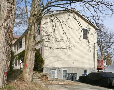 135 Beech Street - Photo Thumbnail 24