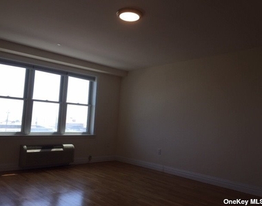 125 E Broadway - Photo Thumbnail 15