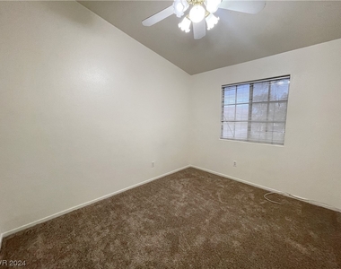 1355 Silver Sierra Street - Photo Thumbnail 15