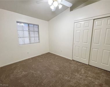 1355 Silver Sierra Street - Photo Thumbnail 16