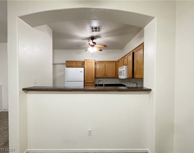 1355 Silver Sierra Street - Photo Thumbnail 10