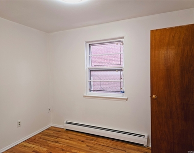 1254 Bergen Avenue - Photo Thumbnail 3