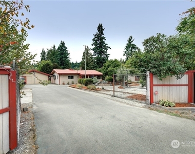 18505 Se May Valley Road - Photo Thumbnail 25