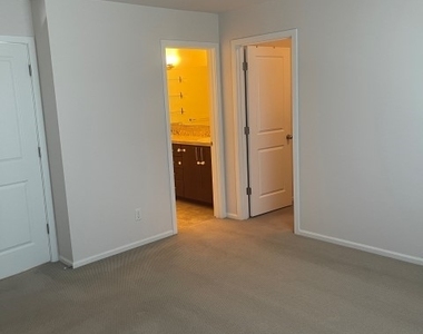 15720 Manor Way - Photo Thumbnail 35