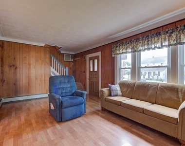 58 Westbury Avenue - Photo Thumbnail 9