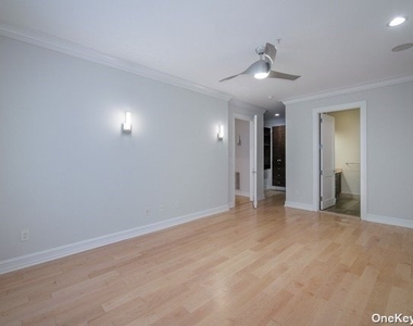 61 Bryant Avenue - Photo Thumbnail 3