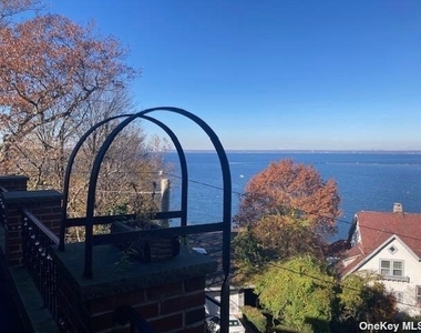 378 Sea Cliff Avenue - Photo Thumbnail 5