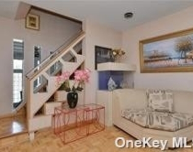 528 Waukena Avenue - Photo Thumbnail 3