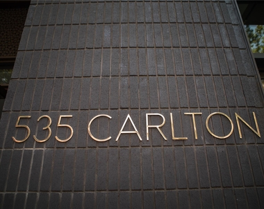 535 Carlton Avenue - Photo Thumbnail 2