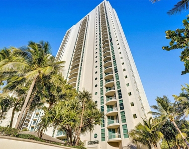 16047 Collins Ave - Photo Thumbnail 58