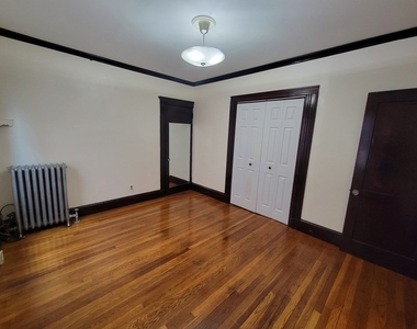 4765 Washington - Photo Thumbnail 14