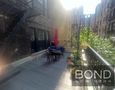 324 West 84th Street - Photo Thumbnail 0