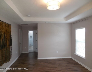 13619 Hunters Point Street - Photo Thumbnail 15