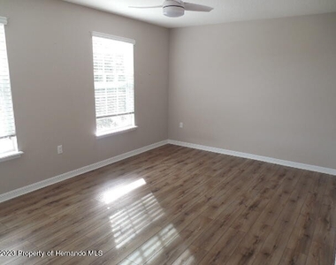 13619 Hunters Point Street - Photo Thumbnail 29