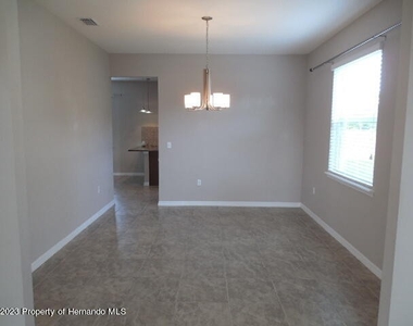 13619 Hunters Point Street - Photo Thumbnail 4