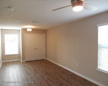 13619 Hunters Point Street - Photo Thumbnail 25