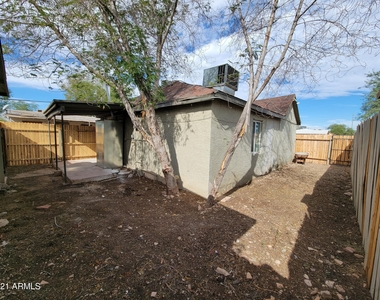 2135 W Hadley Street - Photo Thumbnail 11