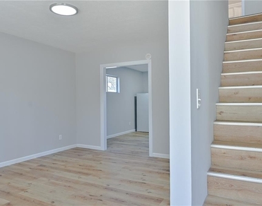 955 Tilden Street Nw - Photo Thumbnail 11