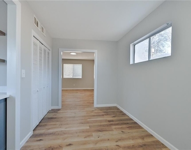 955 Tilden Street Nw - Photo Thumbnail 18