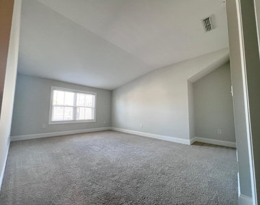 6800 Milligan Way - Photo Thumbnail 28