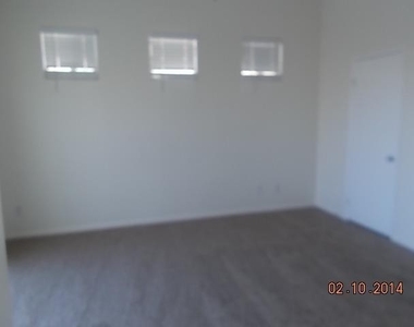 13774 Oasis Drive - Photo Thumbnail 9