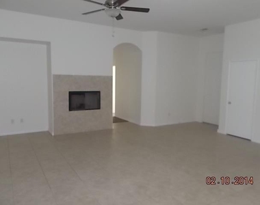 13774 Oasis Drive - Photo Thumbnail 7