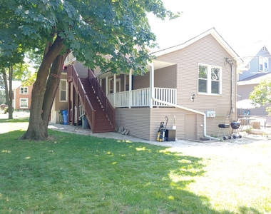 1422 Oakwood Avenue - Photo Thumbnail 15