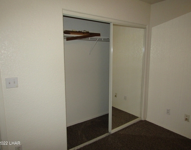 3260 Saratoga Ave - Photo Thumbnail 8