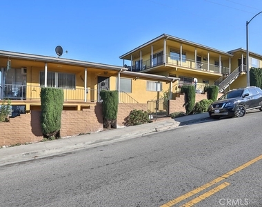 2302 S Gaffey Street - Photo Thumbnail 6