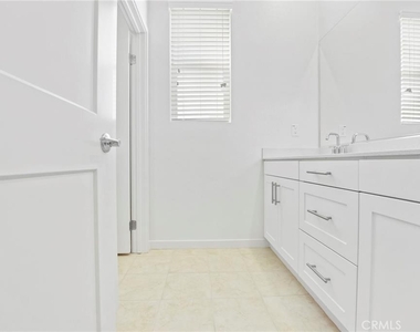 3721 S Allston Paseo - Photo Thumbnail 14