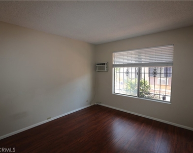 421 S Marguerita Avenue - Photo Thumbnail 21