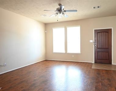 25007 Tancy Ranch Court - Photo Thumbnail 10