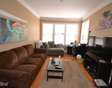 5023 N. Winchester, Unit 6 - Photo Thumbnail 9