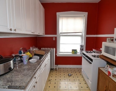 5023 N. Winchester, Unit 6 - Photo Thumbnail 1