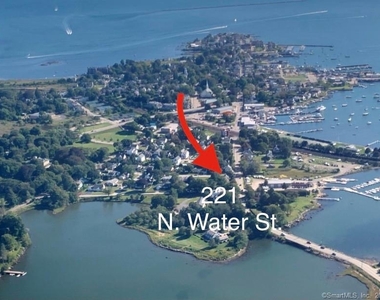 221 North Water Street - Photo Thumbnail 18