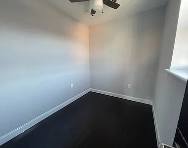 950 Bergen Street - Photo Thumbnail 12