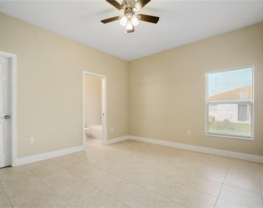 411 Blackbird Way - Photo Thumbnail 9