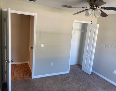 8111 Alamosa Wood Avenue - Photo Thumbnail 8