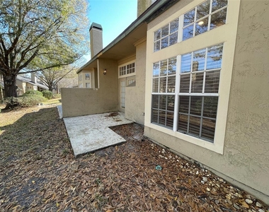 118 Becket Lane - Photo Thumbnail 24