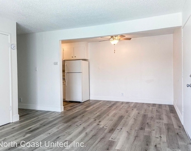 5307-5325 Marconi Ave - Photo Thumbnail 8
