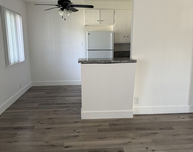 5307-5325 Marconi Ave - Photo Thumbnail 7