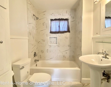 310 Oakdale Dr - Photo Thumbnail 9