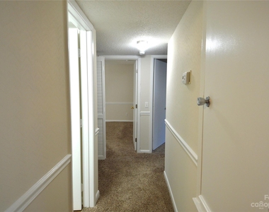 3156 Heathstead Place - Photo Thumbnail 12