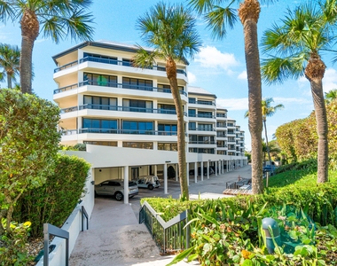 120 S Ocean Boulevard - Photo Thumbnail 2